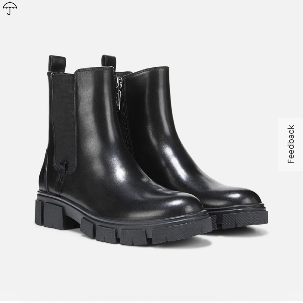 Naturalizer Black Leather Ankle Boots